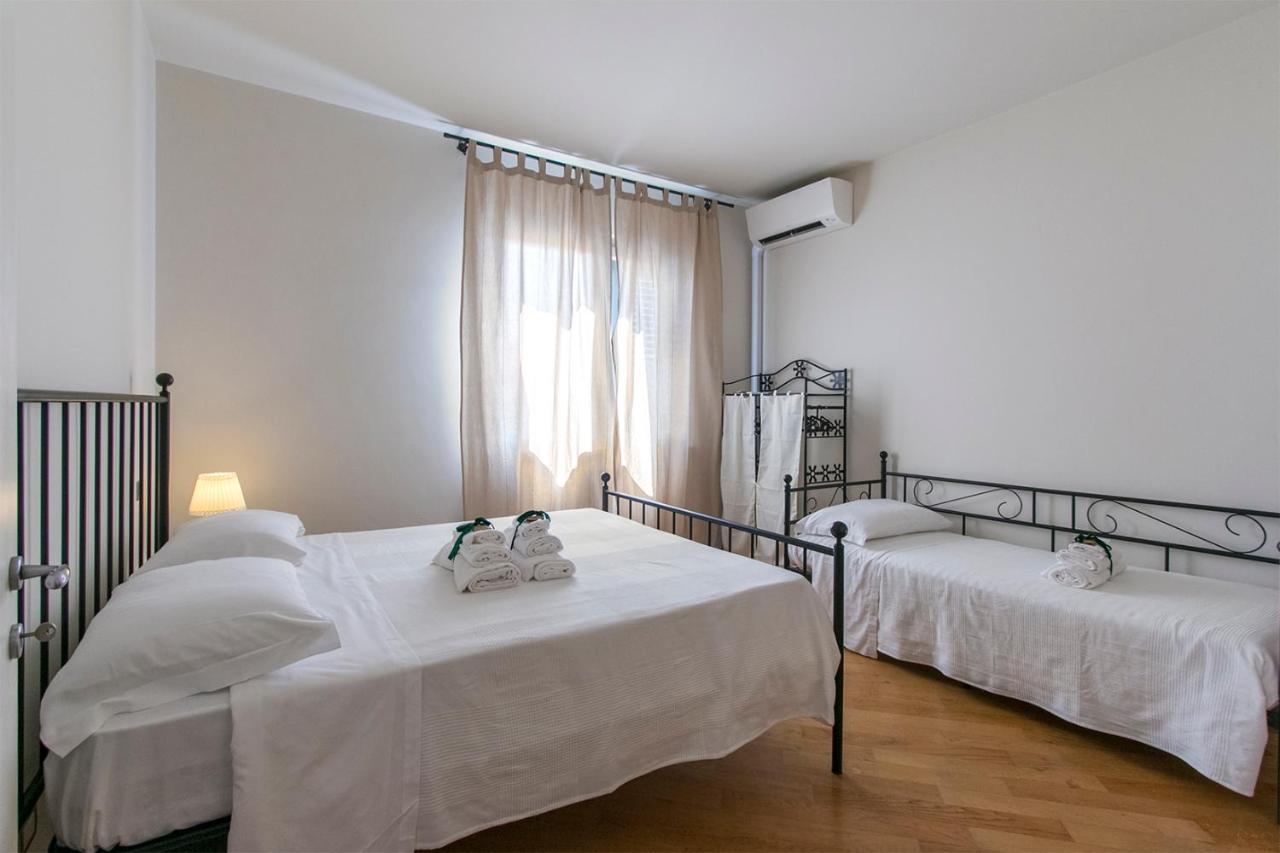 B&B Civico 45 Porto SantʼElpidio Szoba fotó